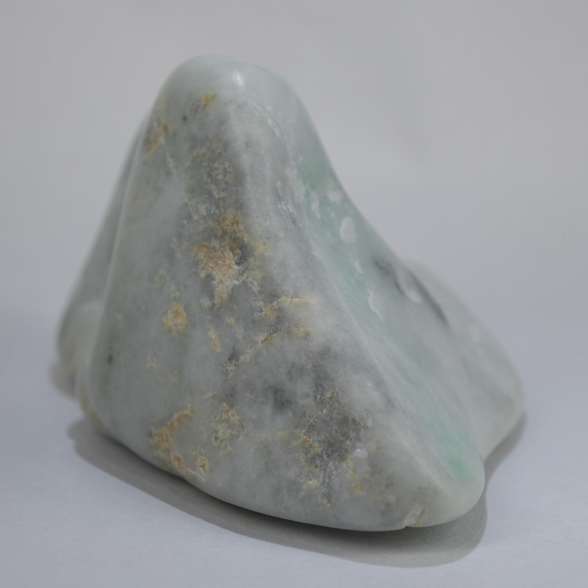 新潟県 糸魚川市産 ヒスイ輝石 – 天然石ハッピーギフト