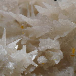 イラン産 Cerussite