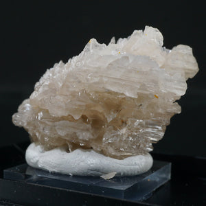 イラン産 Cerussite(白鉛鉱)