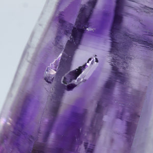 メキシコ産 Negative Crystal in Amethyst(負晶)