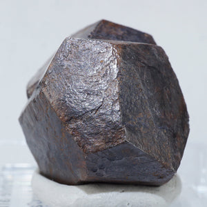 アメリカユタ州産　Goethite after Pyrite (パイライト仮晶)