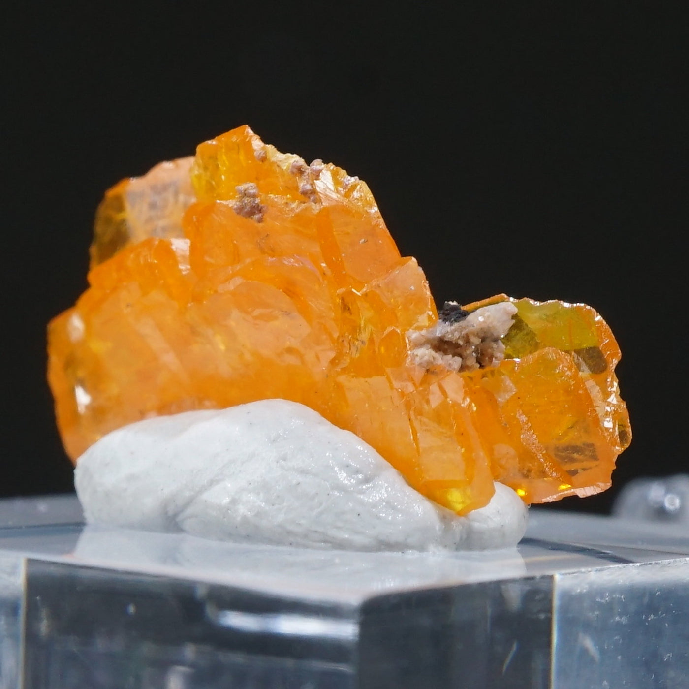 モロッコ産 Wulfenite(ウルフェナイト) モリブデン鉛鉱 – 天然石ハッピーギフト