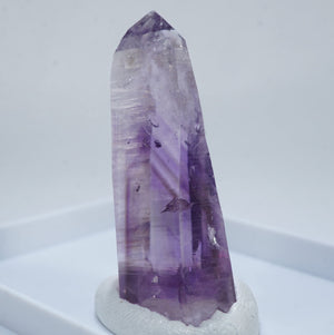 メキシコ産 Negative Crystal in Amethyst(負晶)