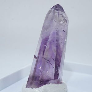 メキシコ産 Negative Crystal in Amethyst(負晶)