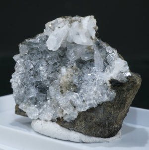 スコットランド産 Stilbite・Heulandite(輝沸石)