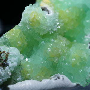 中国 湖南省産 Pyromorphite(緑鉛鉱)