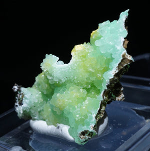 中国 湖南省産 Pyromorphite(緑鉛鉱)