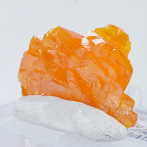 【35％off BFSALE 対象品】モロッコ産 Wulfenite(ウルフェナイト)