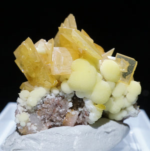 メキシコ産 Wulfenite・Mimetite
