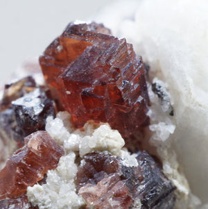 パキスタン産　Spessartine Garnet