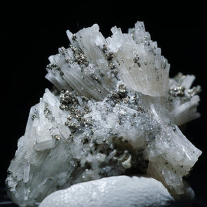 ポルトガル産 Fluorapatite・Pyrite