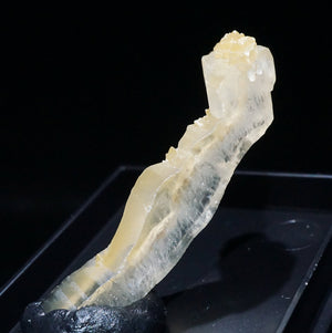 中国 雲南省産 Hollow Calcite