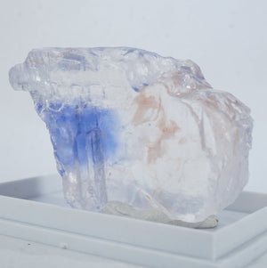 カナダ産 Halite(岩塩)