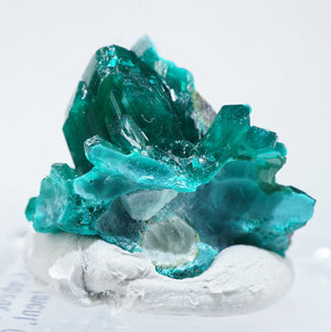 コンゴ産 Dioptase・Mottramite