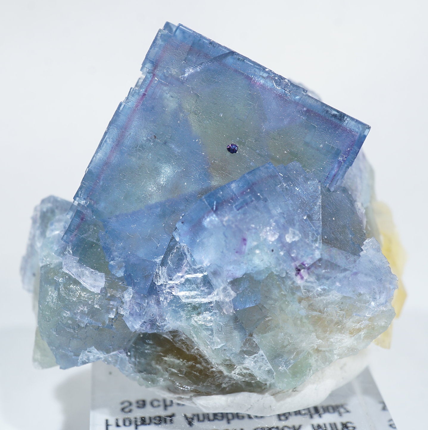 ドイツ産 フローライト – 天然石ハッピーギフト