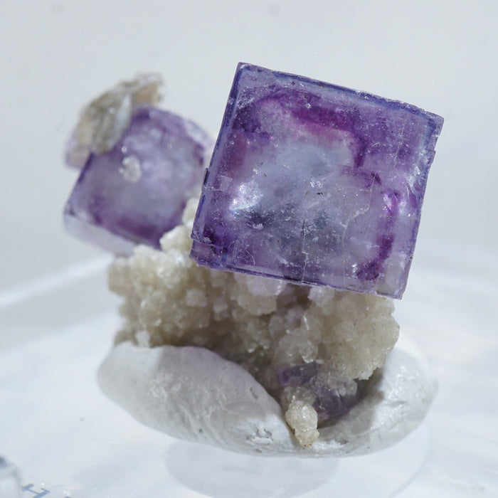 中国 ヤオガンシャン産 フローライト