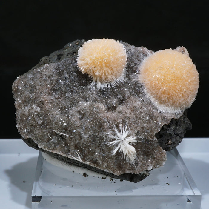 インド産 トムソナイト Thomsonite