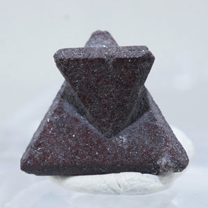 イラン産 Zunyite(ズニ石) – 天然石ハッピーギフト