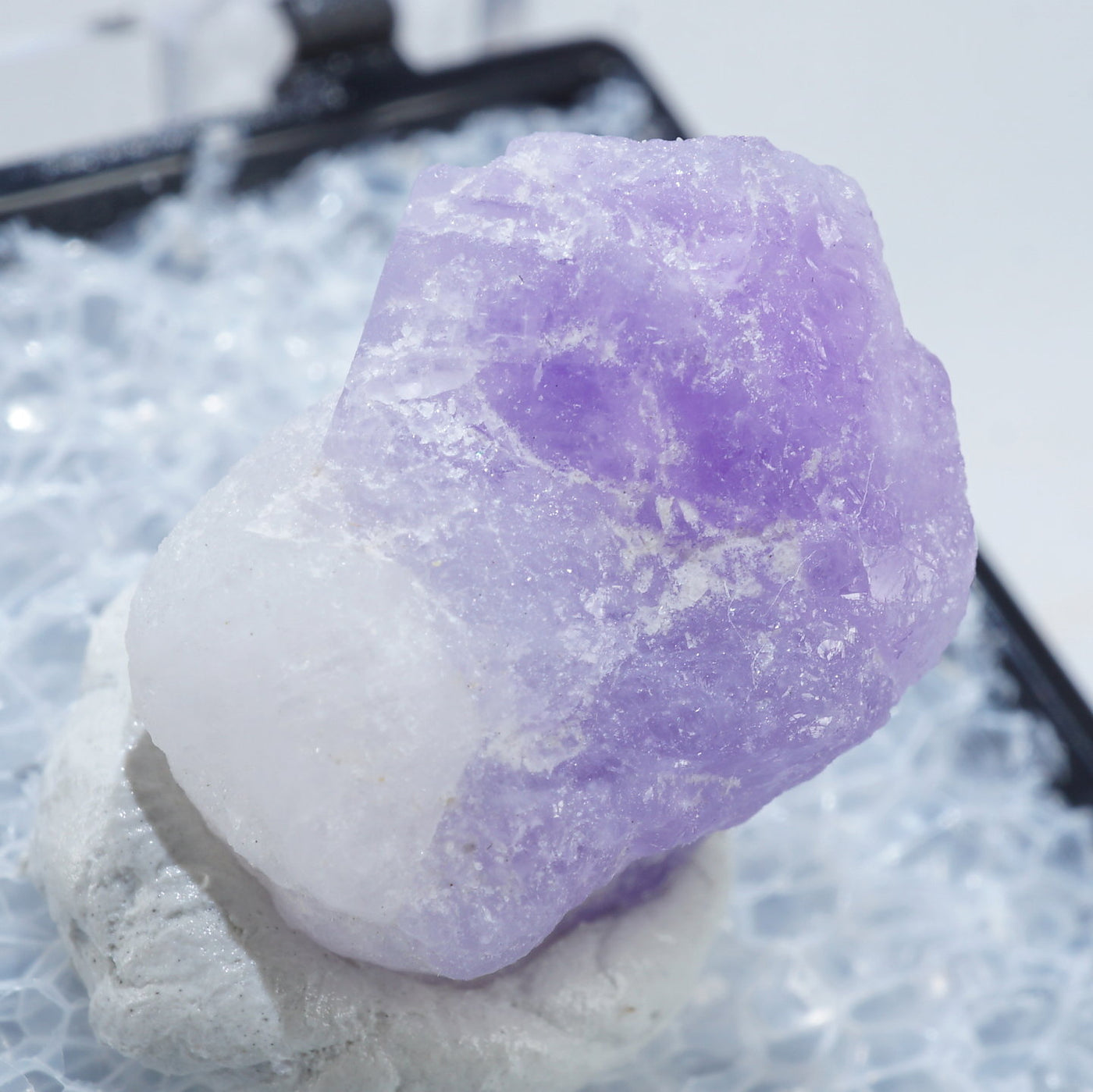 蛍光》アフガニスタン産 ハックマナイト – 天然石ハッピーギフト