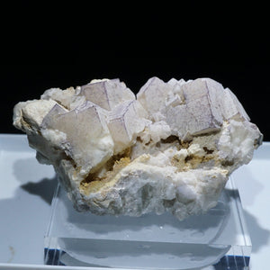 イギリス Bradwell Dale Quarry産 フローライト