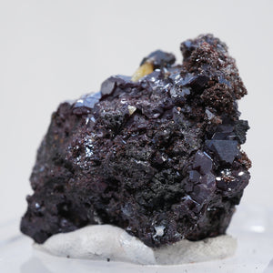 西シベリア産赤銅鉱 赤銅鉱 （キュプライト）宝石質 鉱物標本