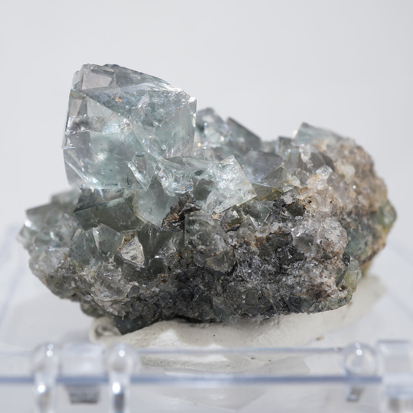 イギリス Heights Quarry産 フローライト – 天然石ハッピーギフト