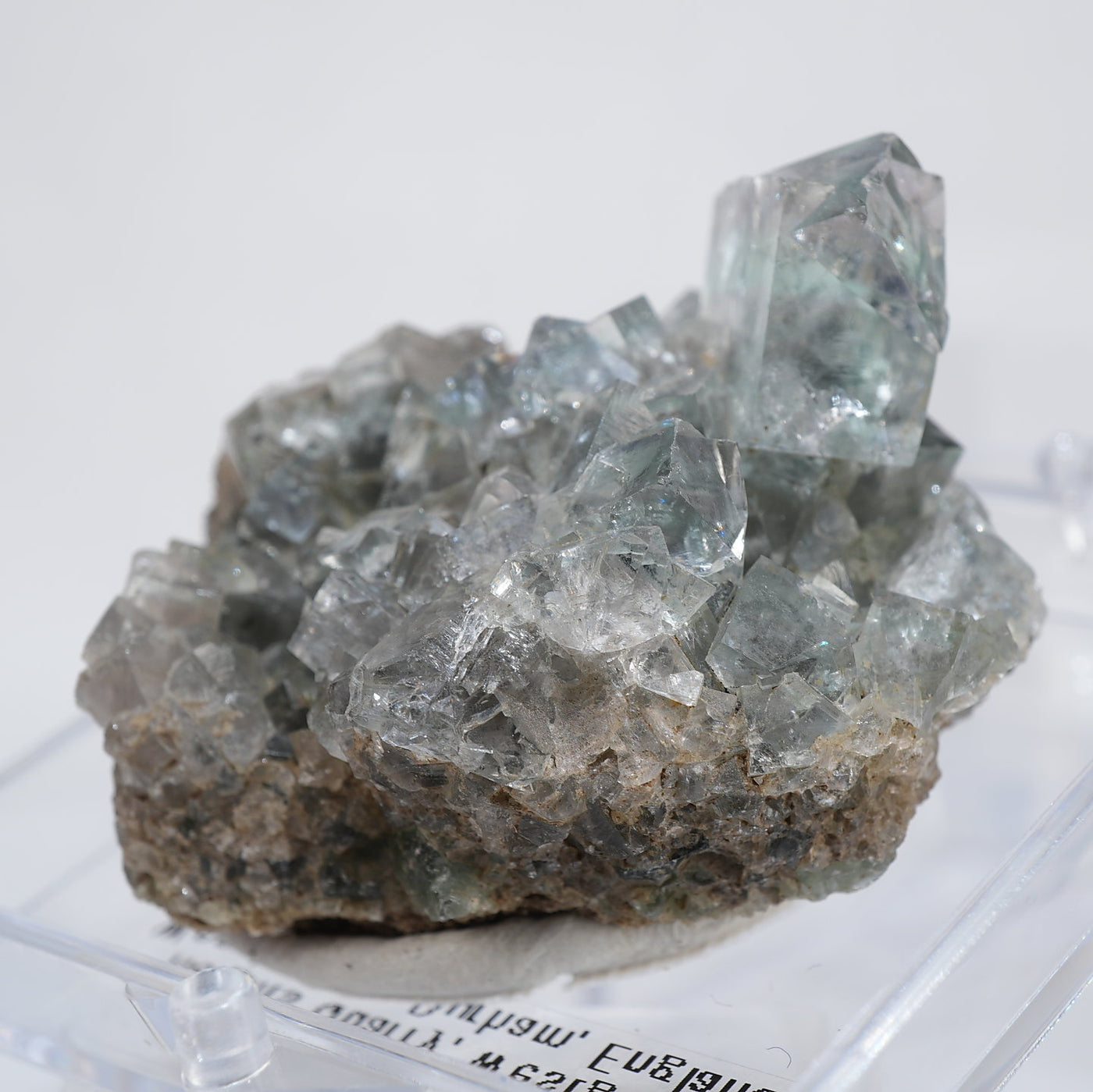 イギリス Heights Quarry産 フローライト – 天然石ハッピーギフト