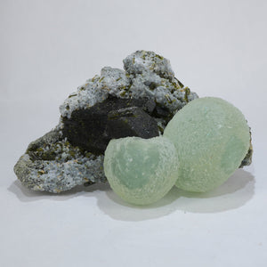 マリ共和国産 プレナイト ・エピドート