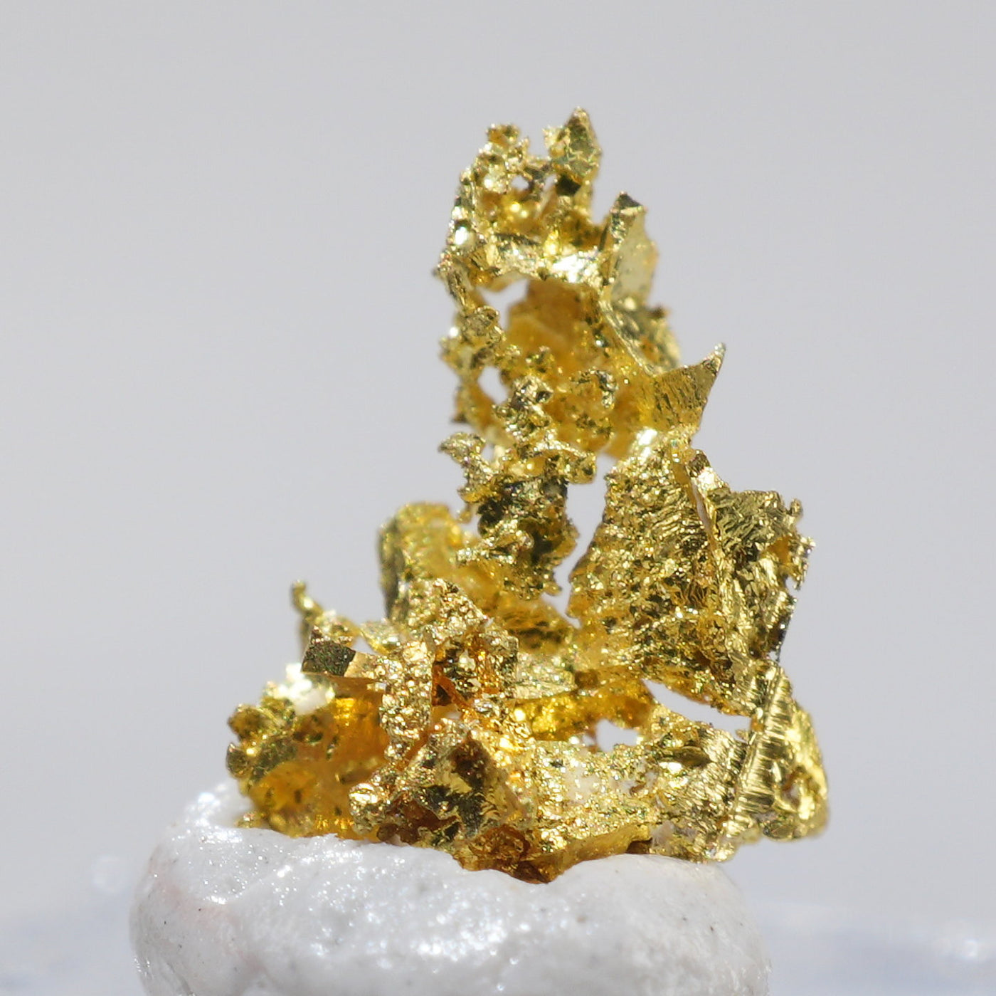 イタリア産 自然金 – 天然石ハッピーギフト