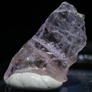 《蛍光》タンザニア産 マグネシオアキシナイト