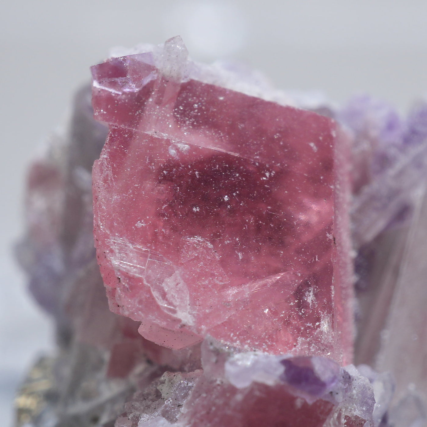 コロラド州産 ロードクロサイト・水晶・フローライト – 天然石