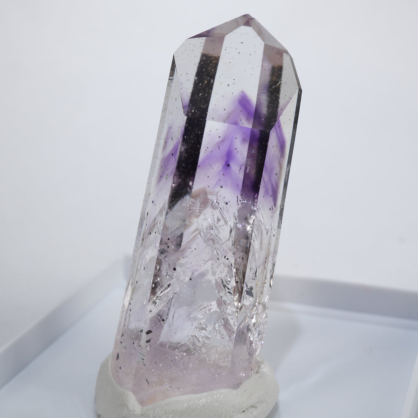 ナミビア・ブランドバーグ産 アメシスト – 天然石ハッピーギフト