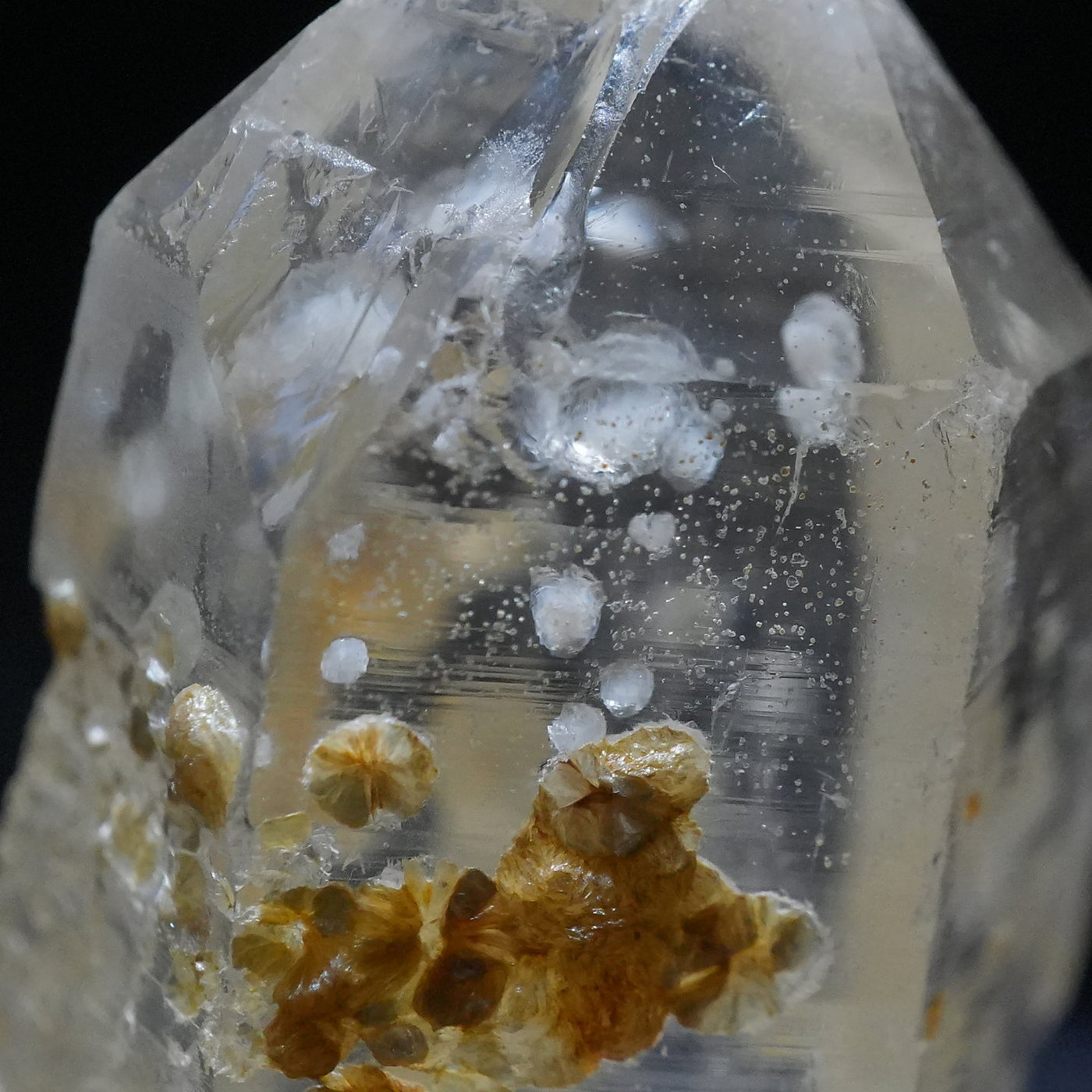 茨城県産 雪入水晶 – 天然石ハッピーギフト