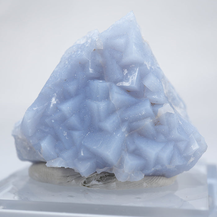 ルーマニア Trestia産　カルセドニーafterフローライト(仮晶)