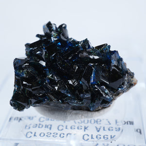 カナダ Yukon準州産 ラズライト(天藍石)