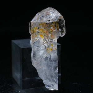 圧巻の大粒結晶 マダガスカル産 ルビー 227g 93mm 鉱物標本 マダガスカル産 蛍光オイル入り水晶 – 天然石ハッピーギフト