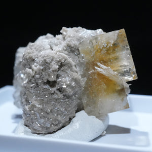 アメリカ・オハイオ州産 フローライト