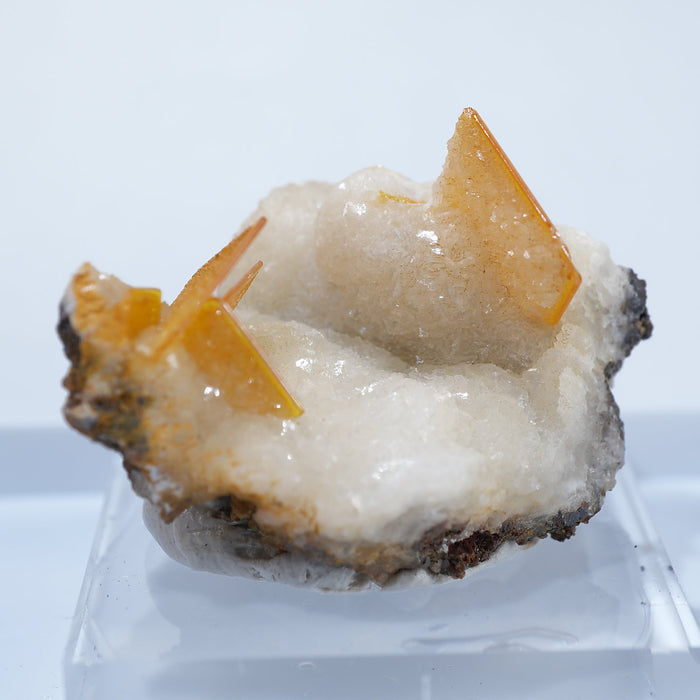 メキシコ産 Wulfenite・Calcite