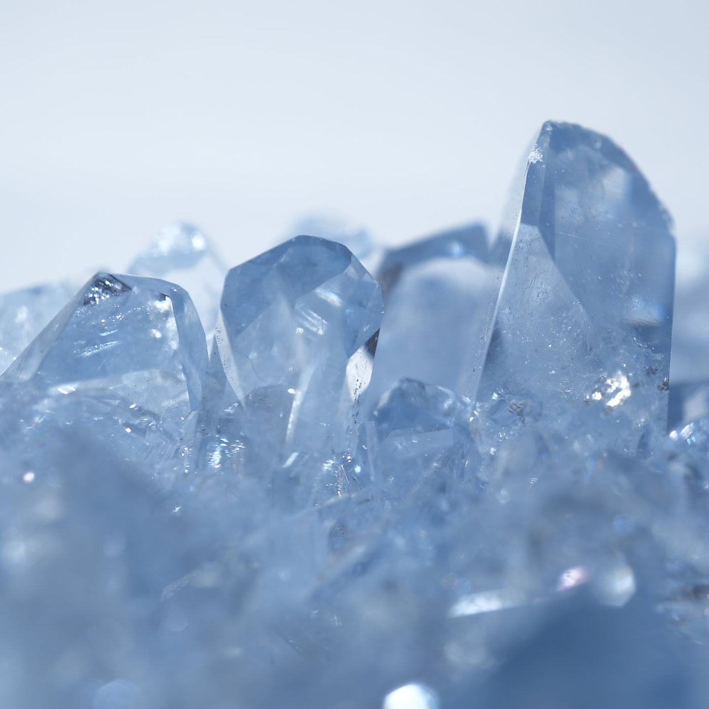 マダガスカル産 セレスタイト(天青石) |ハッピーギフト – 天然石