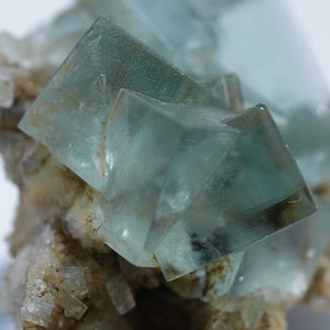 イギリス Heights Quarry産 フローライト – 天然石ハッピーギフト