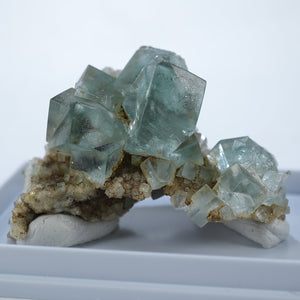 フローライト – 天然石ハッピーギフト