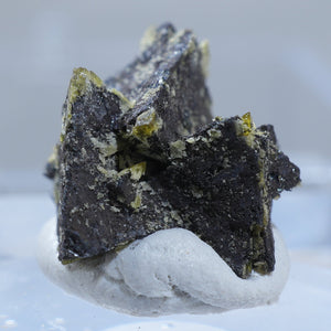 ブラジル産 Helvine