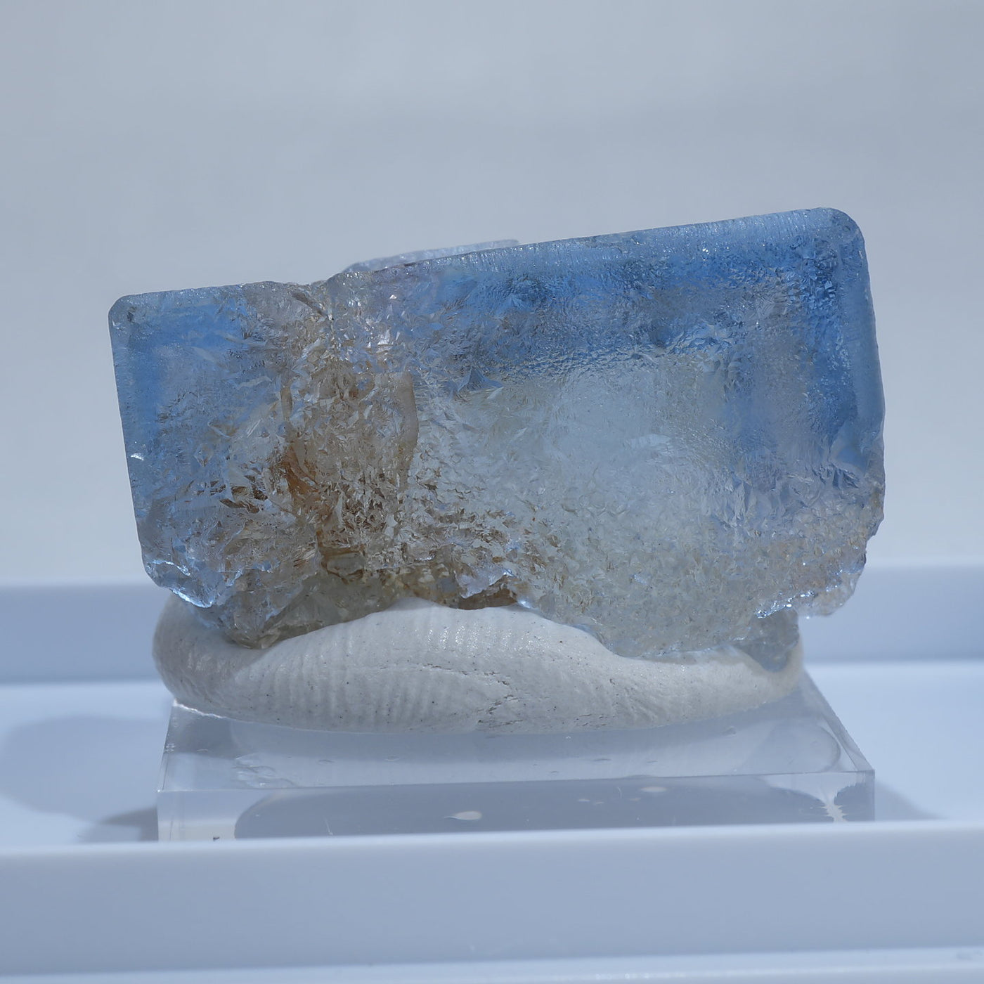 コロンビア産 フローライト – 天然石ハッピーギフト