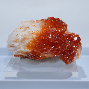 モロッコ産 バナジン鉛鉱