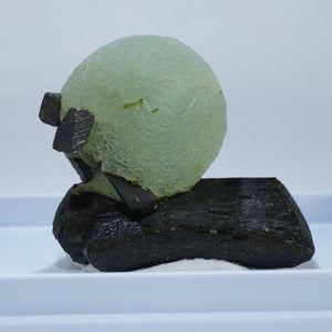 マリ共和国産 プレナイト ・エピドート