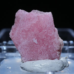 《蛍光》グリーンランド産 Tugtupite