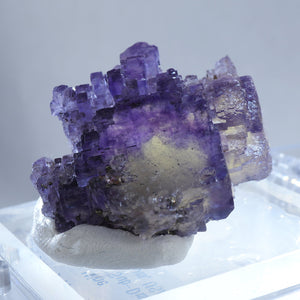 フローライト – 天然石ハッピーギフト