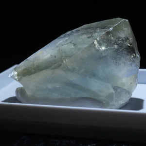 セレスタイト – 天然石ハッピーギフト