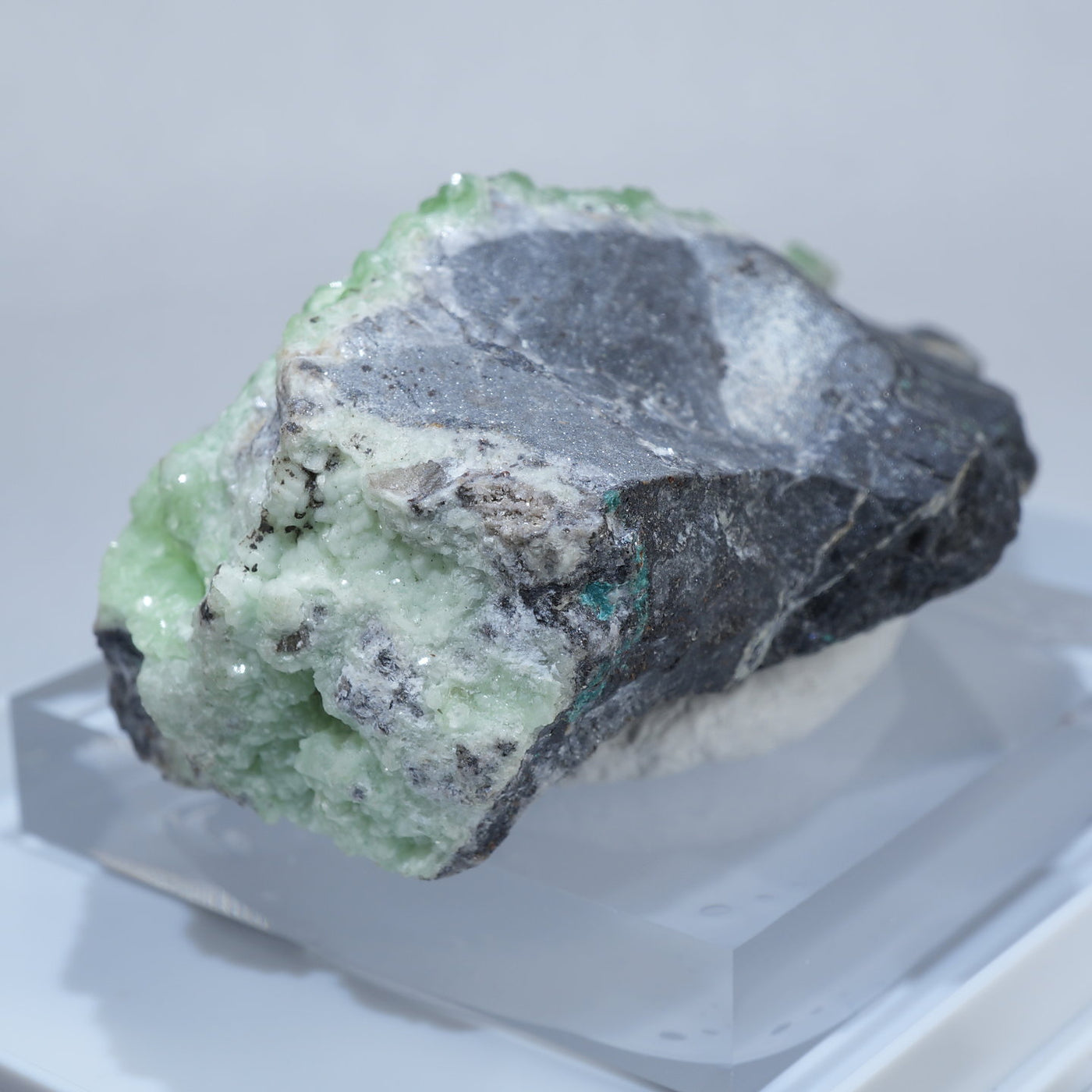 ナミビア産 Cuprian Smithsonite – 天然石ハッピーギフト