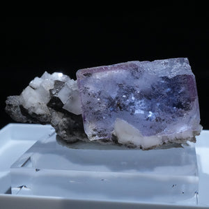 フローライト – 天然石ハッピーギフト